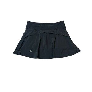 Lululemon Play off the Pleats skirt size 4